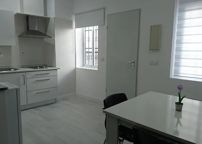 El Patio De La Piscina Кордова