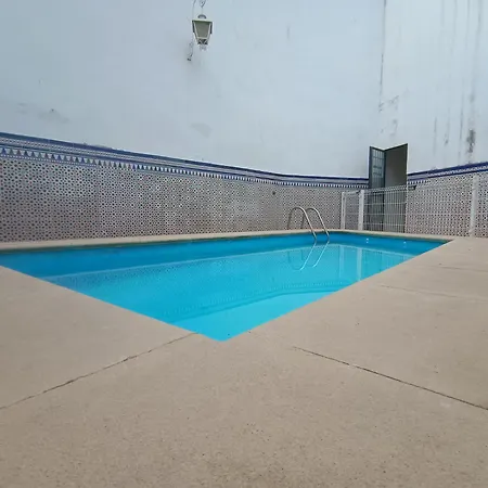El Patio De La Piscina Apartment